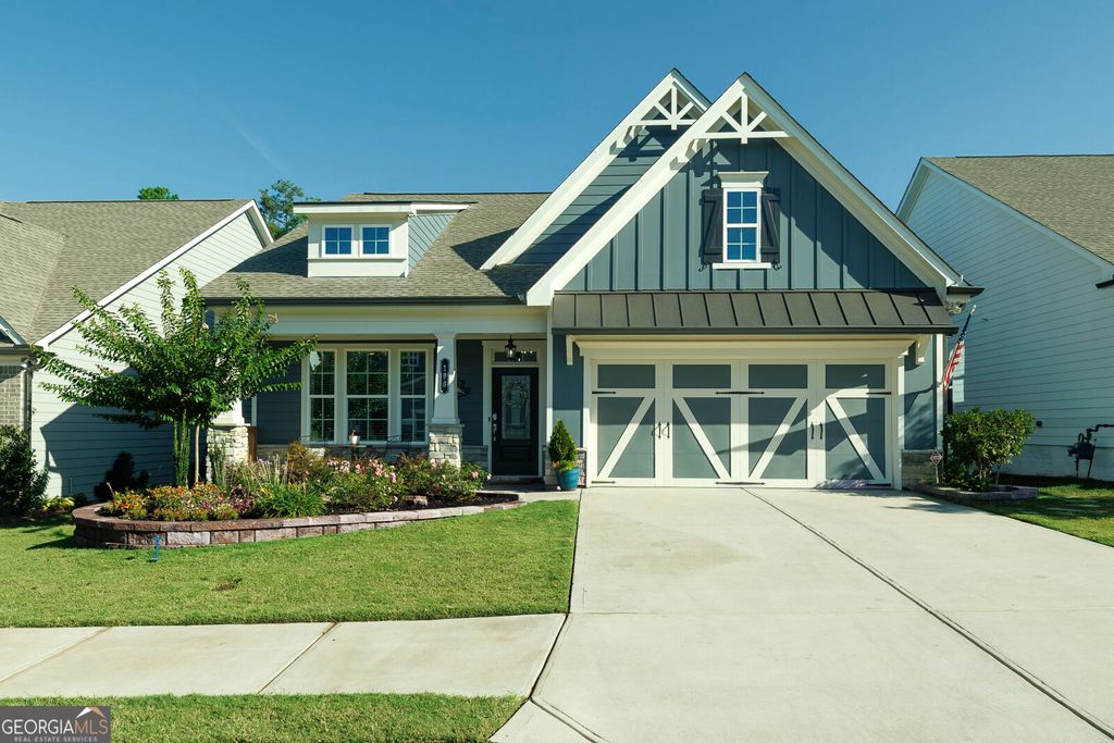 196 Hickory Bluffs Parkway, Canton, GA 30114