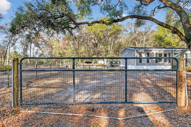 43011 W 3RD STREET, Paisley, FL 32767