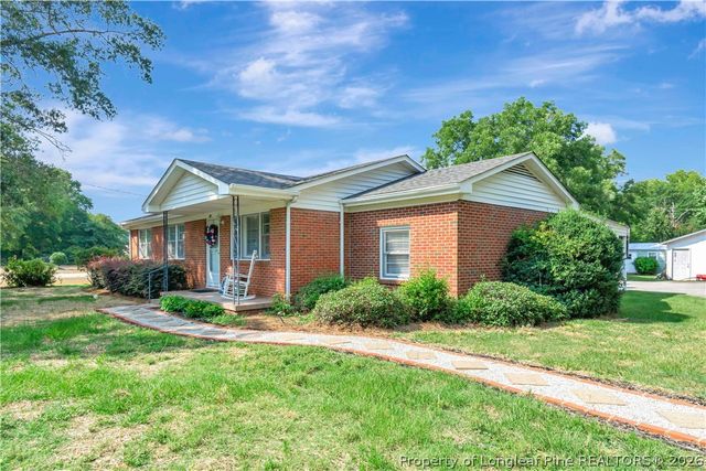 591 E Great Marsh Church Road, St Pauls, NC 28384