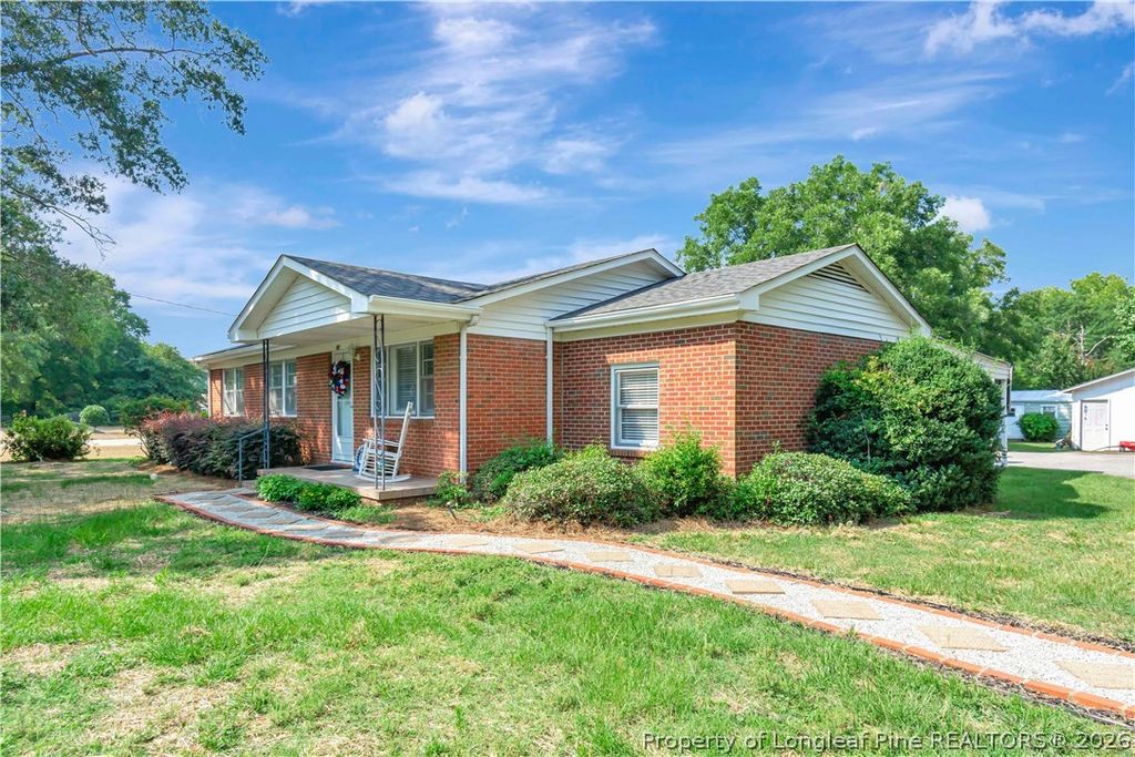 591 E Great Marsh Church Road, St Pauls, NC 28384 — photo 3