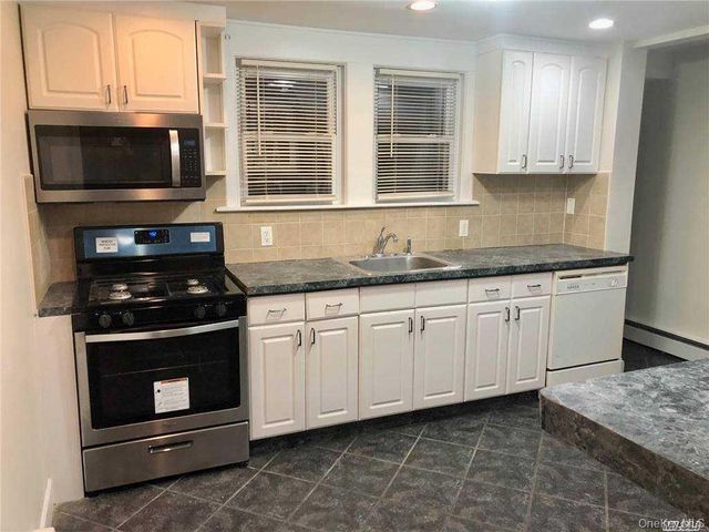 1 Allen Street 1, Lynbrook, NY 11563