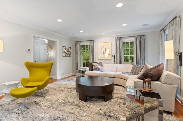 82 Honey Hollow Road, Pound Ridge, NY 10576