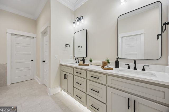 696 La Vento Lane, Waverly, GA 31565