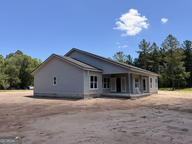 696 La Vento Lane, Waverly, GA 31565