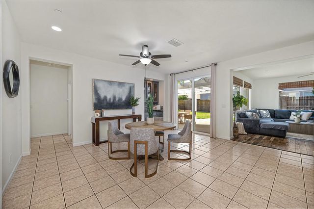 1314 Earlham Ln, Lincoln, CA 95648