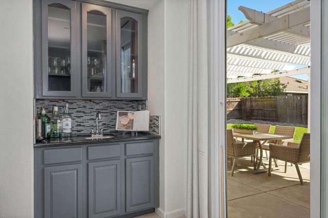 1314 Earlham Ln, Lincoln, CA 95648