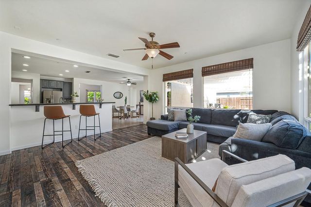 1314 Earlham Ln, Lincoln, CA 95648