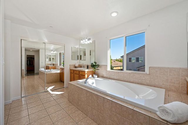 1314 Earlham Ln, Lincoln, CA 95648