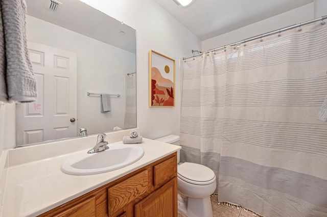 1314 Earlham Ln, Lincoln, CA 95648