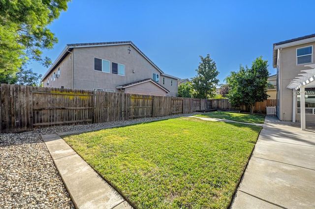 1314 Earlham Ln, Lincoln, CA 95648