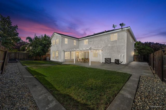 1314 Earlham Ln, Lincoln, CA 95648