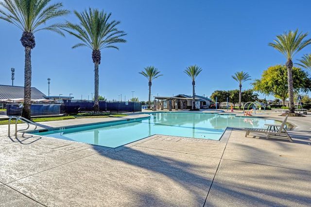 1314 Earlham Ln, Lincoln, CA 95648