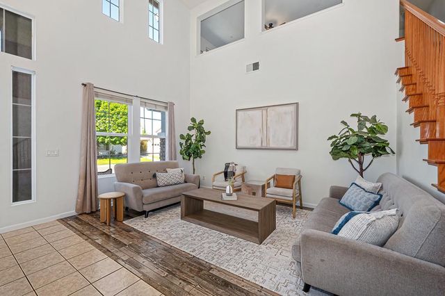 1314 Earlham Ln, Lincoln, CA 95648
