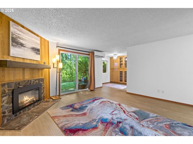5190 Nw NEAKAHNIE Ave 11, Portland, OR 97229