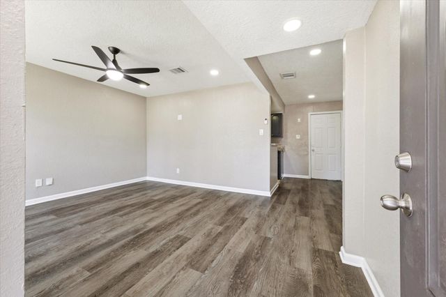 12227 Pompton Drive, Houston, TX 77089