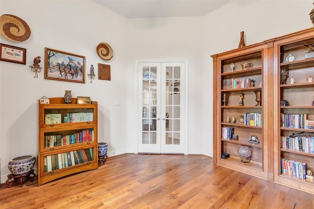 229 Sundog Road, Huntsville, TX 77340