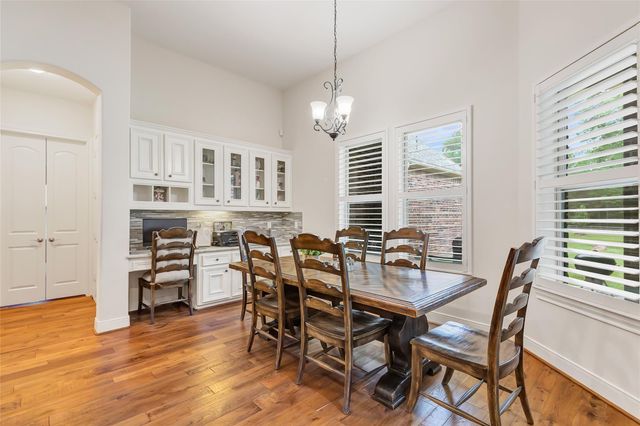 229 Sundog Road, Huntsville, TX 77340