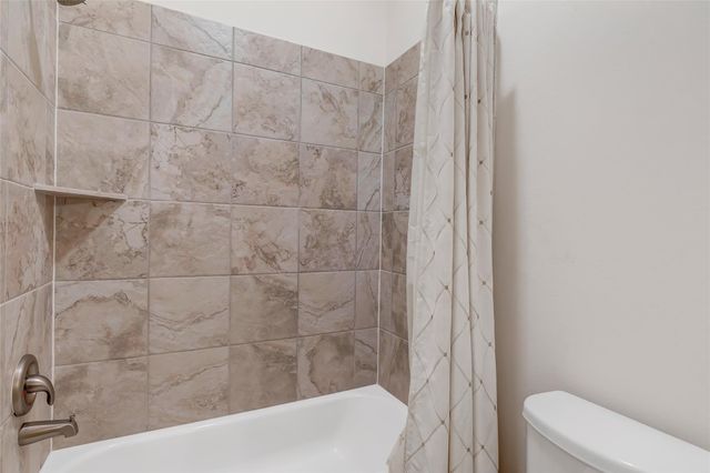 229 Sundog Road, Huntsville, TX 77340