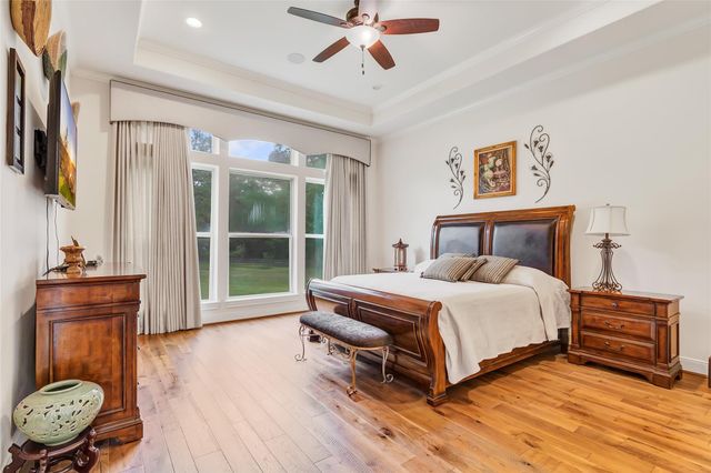 229 Sundog Road, Huntsville, TX 77340