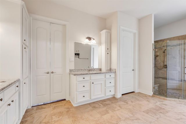 229 Sundog Road, Huntsville, TX 77340