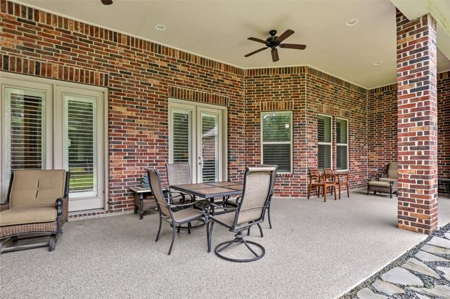 229 Sundog Road, Huntsville, TX 77340