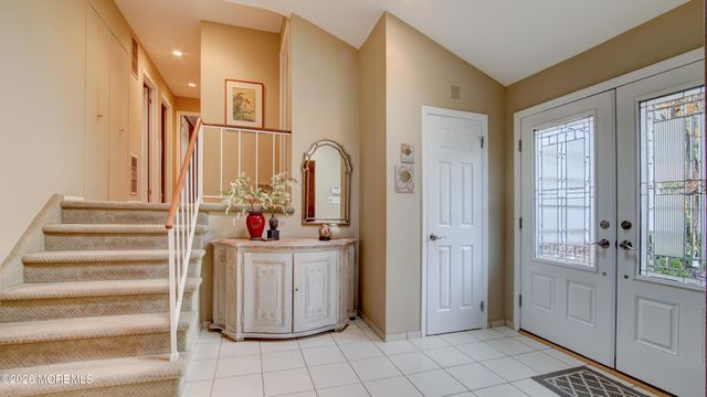 8 Manor Drive, Manalapan, NJ 07726