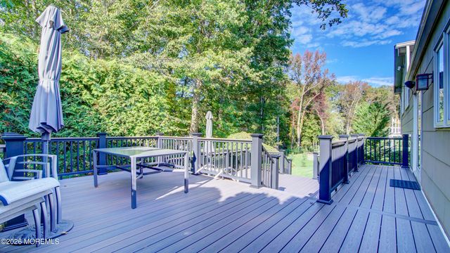 8 Manor Drive, Manalapan, NJ 07726