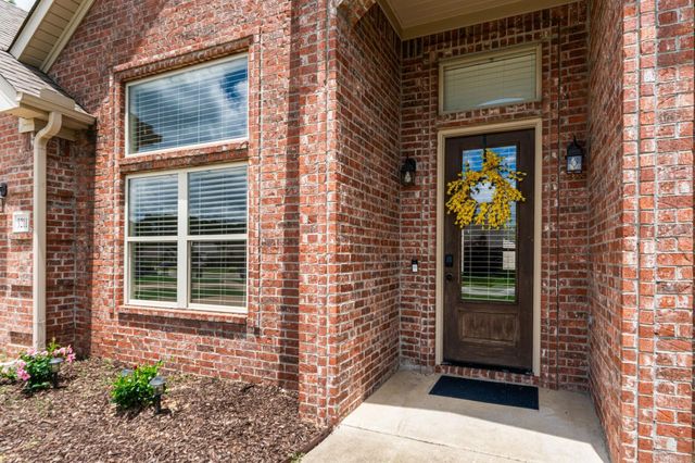3211 Robbins Drive, Bryant, AR 72022