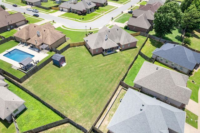 3211 Robbins Drive, Bryant, AR 72022