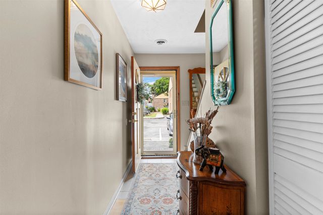 830 44th Ave N Apt J4, Myrtle Beach, SC 29577