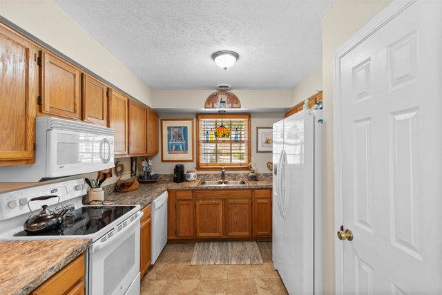 830 44th Ave N Apt J4, Myrtle Beach, SC 29577
