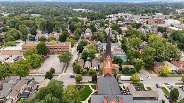 920 W Jefferson Boulevard, Fort Wayne, IN 46802