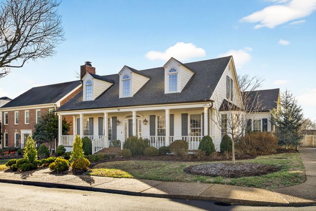 115 Chatsworth Dr, Nashville, TN 37215
