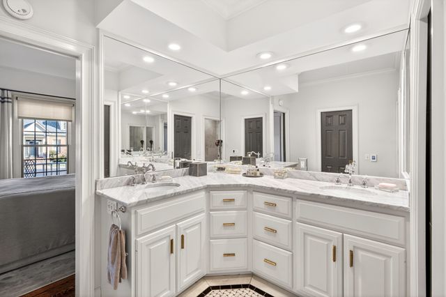 115 Chatsworth Dr, Nashville, TN 37215