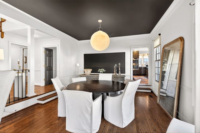 115 Chatsworth Dr, Nashville, TN 37215