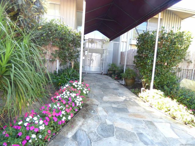 1645 Emerald Street 2C, San Diego, CA 92109