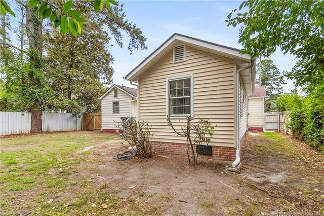 211 Hull Road, Fayetteville, NC 28303