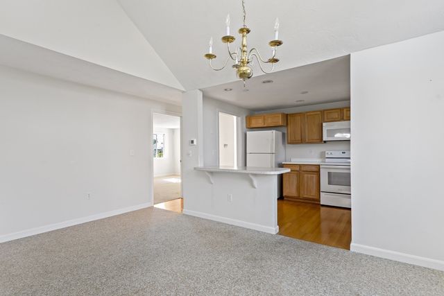 125 Leisure Green Dr 167, Mashpee, MA 02649