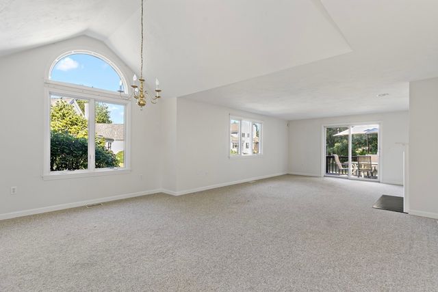 125 Leisure Green Dr 167, Mashpee, MA 02649
