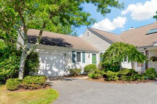 125 Leisure Green Dr 167, Mashpee, MA 02649