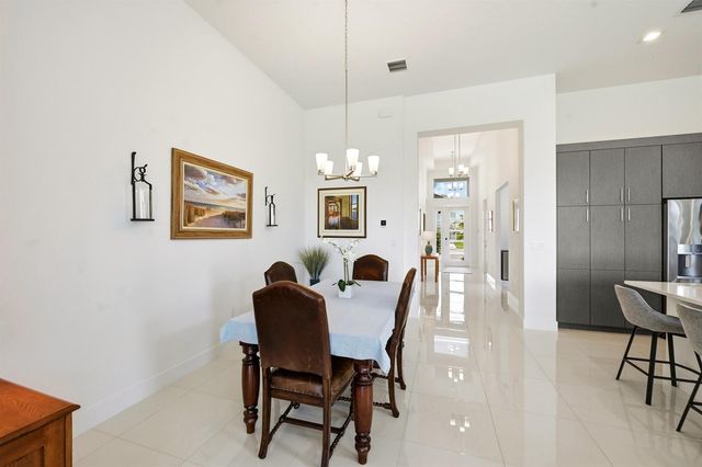 13128 Feathering Way, Palm Beach Gardens, FL 33412