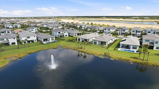 13128 Feathering Way, Palm Beach Gardens, FL 33412