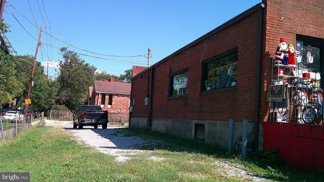 4121 MINNESOTA AVE NE, Washington, DC 20019