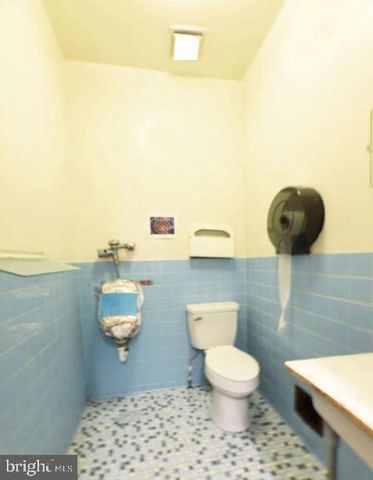 4121 MINNESOTA AVE NE, Washington, DC 20019