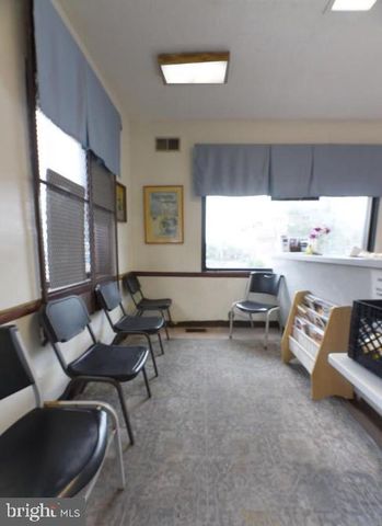 4121 MINNESOTA AVE NE, Washington, DC 20019