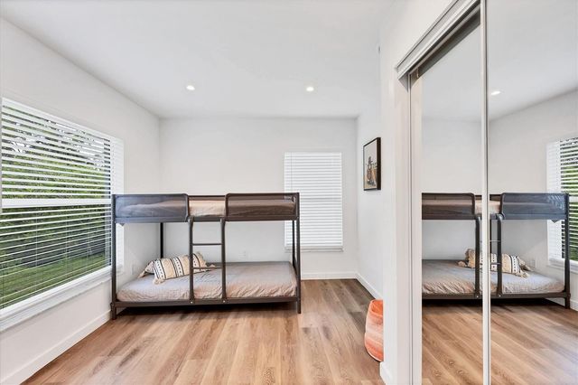 402 MONZA AVENUE, North Port, FL 34287