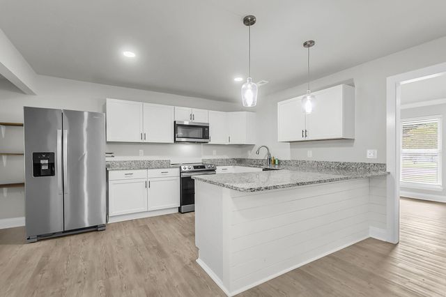 109 Camellia Road, Goose Creek, SC 29445