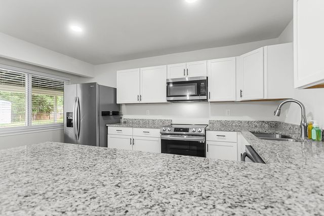 109 Camellia Road, Goose Creek, SC 29445