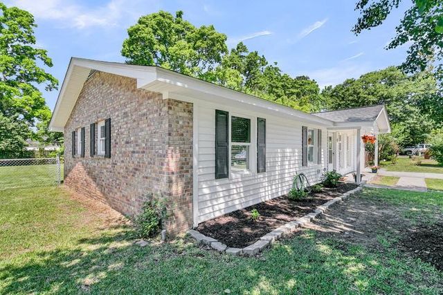 109 Camellia Road, Goose Creek, SC 29445