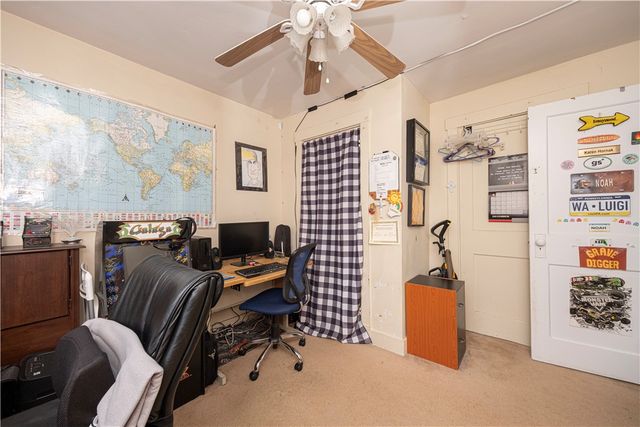 3003 Home Ave, Castle Shannon, PA 15234